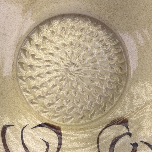 Handmade Stoneware Garlic Grater Plate - Picture 5 of 5